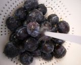 Szilvás mámor-piskóta rozmaringos-szilvaszósszal recept fázis 1 fotója