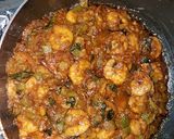 A picture of step 3 of Prawns bitter guard curry.