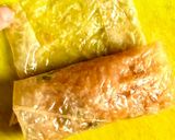 Foto langkah ke 3 dari resep Lumpia Ayam Udang Kulit Tahu Kukus.