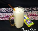 A picture of step 3 of Milkybar Milkshake.
