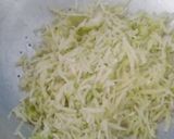 A picture of step 1 of Papaya sambharo.