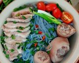 Hình bước làm 4 của món Mì Chũ nấu xương đuôi heo