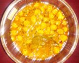 A picture of step 4 of Soya chunk curry.