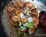 Foto langkah ke 6 dari resep Udang Tofu Lada Hitam.