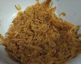 Foto langkah ke 2 dari resep Telur Dadar Ebi Air Fryer.