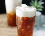 Hình bước làm 3 của món Hồng Trà kem sữa Macchiato