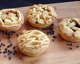 Foto del passaggio 12 della ricetta Pie di farro ripieni di ricotta di bufala e senza uova
