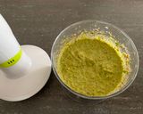 Foto del passaggio 1 della ricetta PACCHERI AL PESTO DI PISTACCHI, GAMBERI E PANCETTA