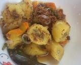 A picture of step 5 of Matoke with minced beef.