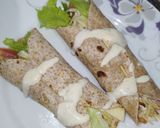 Foto del paso 4 de la receta: Tortillas integrales con pollo y verduras