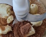 Foto del paso 1 de la receta: Licuado de banana y cacao 🍌Chocolatada energética y saludable 🥛