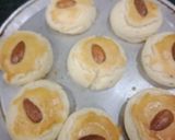 A picture of step 4 of Khalifa NaanKhatai.