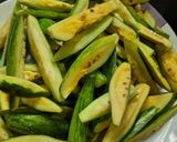 A picture of step 1 of Parwal deep fry.