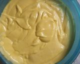 A picture of step 2 of Mango homemade ice cream.