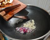 Foto langkah ke 2 dari resep Tumis Kangkung Saus Tiram (Tidak Pedas).