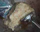 Foto langkah ke 4 dari resep Telur Dadar Crispy.