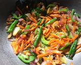 A picture of step 2 of Vegetable Poha.