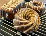 Hình bước làm 5 của món Gingerbread Bundt Cake