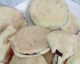A picture of step 4 of Baingan ke pakore.