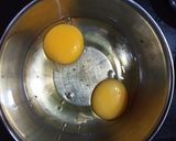 अल्टिमेट ब्रेड ऑम्लेट (ultimate bread omlette recipe in marathi) रेसिपी स्टेप 1 फोटो