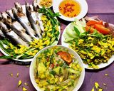 Hình bước làm 3 của món Canh Chua Cá Úc Nấu Bông Điên Điển