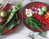 Foto langkah ke 2 dari resep Tumis Cumi Pelangi.