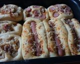Foto langkah ke 6 dari resep Roti Sosis.