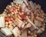 Foto del paso 2 de la receta: Garbanzos con callos
