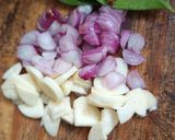 Foto langkah ke 2 dari resep Sayur Asem Kangkung.