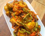 Foto langkah ke 5 dari resep Ayam Goreng Kari.