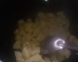 A picture of step 2 of Methi Aloo.