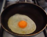 A picture of step 4 of Simple Egg n Toast.