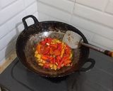 Foto langkah ke 2 dari resep Sambal dadak sunda.