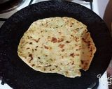 A picture of step 3 of Quick aloo parota.