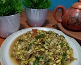 Foto langkah ke 5 dari resep Tumis Kecambah Kedelai irit bumbu.