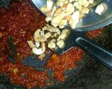 A picture of step 5 of Apple halwa.