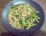 รูปขั้นตอนการทำที่ 3 ของ ผัดผักบุ้งหมูสับ - คีโต