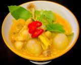 Hình bước làm 5 của món Cà Ri Đùi Ếch Chôm Chôm