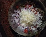 દેશી પરાઠા   પીઝા સ્ટાઈલ રેસીપી સ્ટેપ1ફોટો