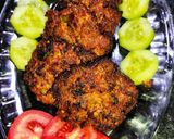 A picture of step 10 of Kachay Gosht ke Kabab.