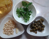 Foto del paso 3 de la receta: Fettuccine al pesto de alcaparras