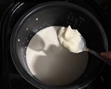 Foto langkah ke 2 dari resep Yoghurt Homemade dgn Rice Cooker.