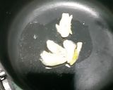 Foto langkah ke 2 dari resep Crab Stick Udon.