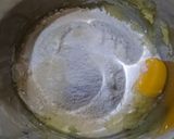 Foto langkah ke 2 dari resep 135. Donat ubi kuning bolong isi selai.