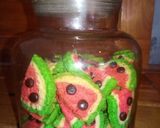 Foto langkah ke 7 dari resep Watermelon Cookies (Kue Semangka).