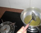 A picture of step 2 of Fried Papad.