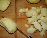 Hagymában sült csirke almaszósszal recept fázis 4 fotója