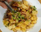 A picture of step 4 of Aloo Nimko Mix Plate.