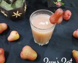 A picture of step 3 of Cashew Apple Juice.