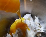 Mézes-diós sajttorta, narancs zselével recept fázis 3 fotója